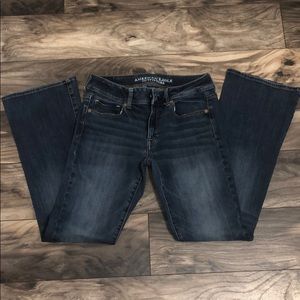 American Eagle Kick Boot Jeans Size 6 Regular